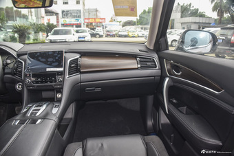 2017款冠道2.0T自动370TURBO两驱豪华版