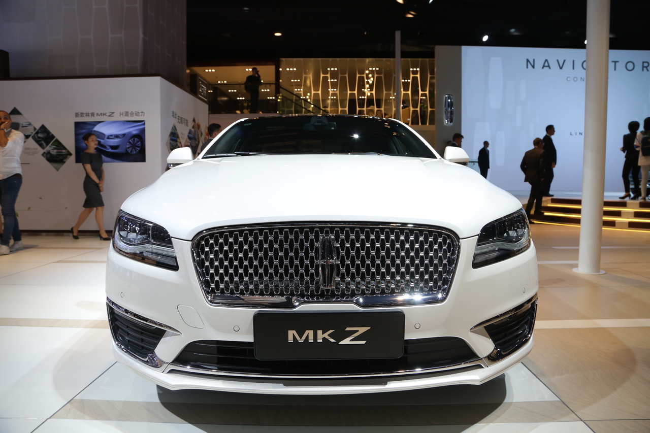 林肯MKZ H混动版
