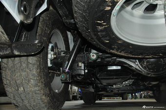 2016款驭胜S350 2.0T自动四驱汽油超豪华版7座