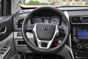 2016款风行S500 1.6L手动豪华型 皓月灰