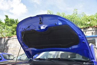 2016款驭胜S330 1.5T自动两驱尊贵版 