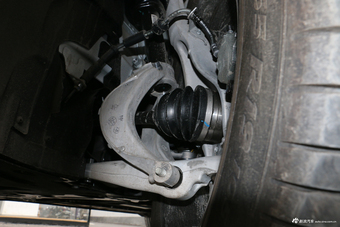 2019款沃尔沃XC60 2.0T自动四驱T5智雅豪华版