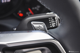 2016款保时捷911 Carrera Cabriolet 3.0T自动