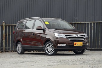 2017款北汽威旺M50F 1.5L手动舒适型