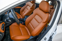 2016款瑞虎7 1.5T手动耀臻版