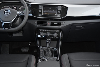 2019款探岳2.0T自动两驱豪华型330TSI