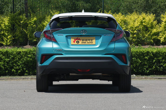2018款C-HR 2.0L自动精英版