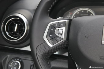 2017款WEY VV7 2.0T自动旗舰型