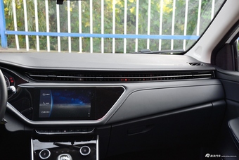 2018艾瑞泽GX 1.5T手动劲色版