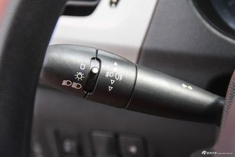 2014款爱丽舍 1.6L手动舒适型