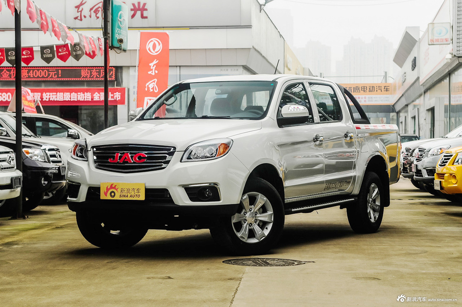 2016款 帅铃T6 2.0T柴油创客版豪华型D19TCID6