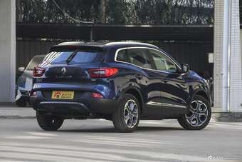 2016款科雷嘉2.0L自动四驱至尊版