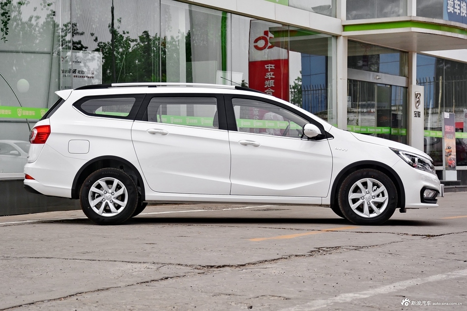 2017款宝骏310Wagon 1.5L手动舒适型