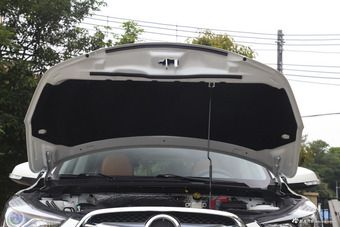 2017款海马S5强动力版1.5T自动豪华型