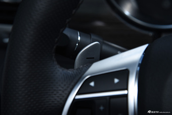 2016款哈弗H9 2.0T自动豪华型7座