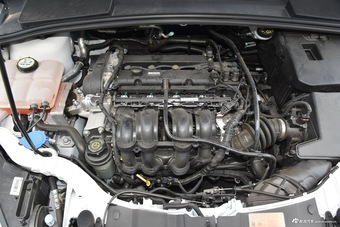 2017款福克斯三厢1.6L自动舒适型智行版