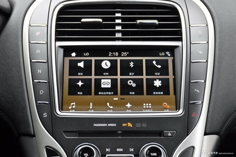 2017款林肯MKX 2.0T自动四驱尊雅版