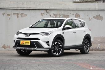 2018款RAV4荣放 2.0L自动两驱风尚X版