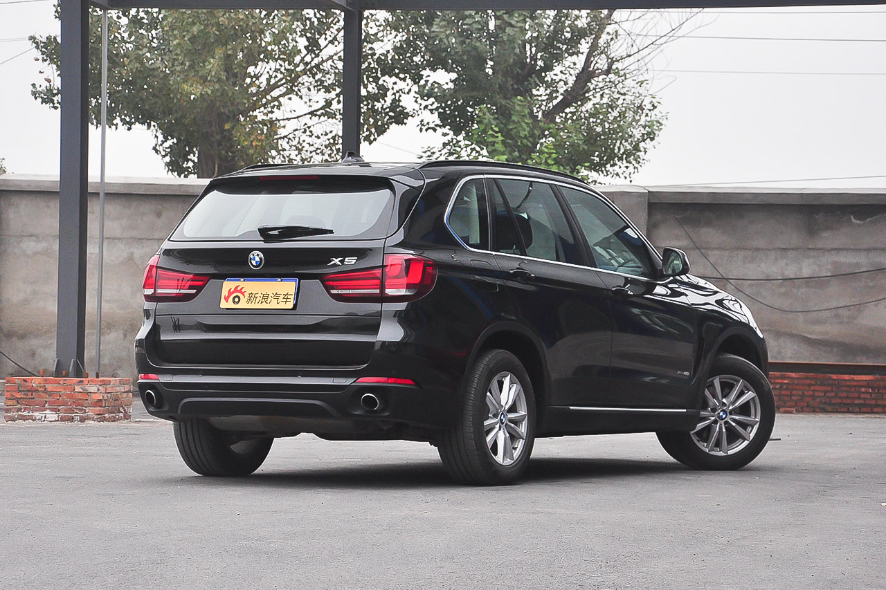 2015款宝马X5 2.0T自动xDrive28i