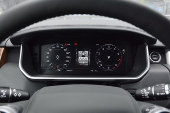 2018款揽胜3.0L自动V6 SC Vogue传世版