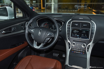 2015款林肯MKX 2.0T自动四驱尊雅版