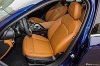 2017款Giulia 2.0T自动200HP豪华版