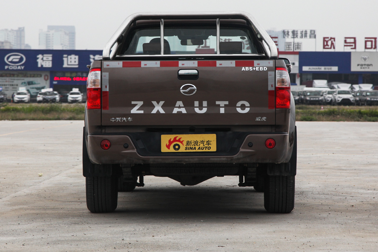 2018款中兴威虎 2.8T柴油国V两驱精英型大双CA4D28C5-1B