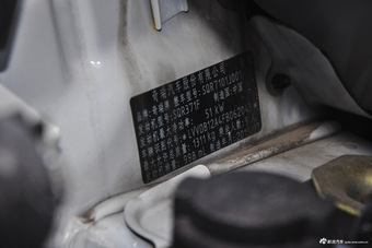 2013款QQ 1.0L手动快乐版 