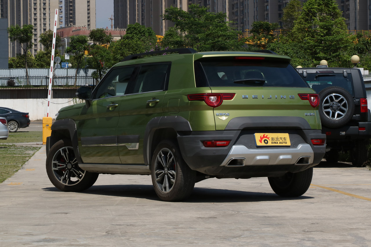 2018款北京BJ20 1.5T CVT豪华型