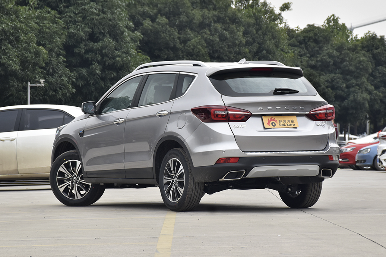 2018款东风风神AX7 1.6T自动豪华型