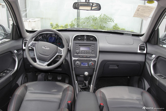 2015款瑞虎3 1.6L手动智尚周年运动版图片