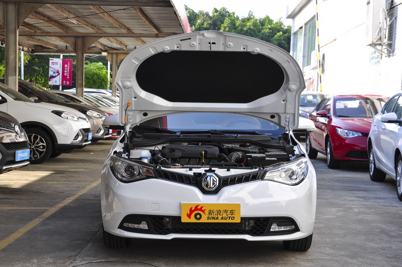 2016款名爵锐行1.5L自动超值豪华版图片