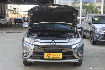 2018款欧蓝德2.0L自动两驱嘉乐版7座