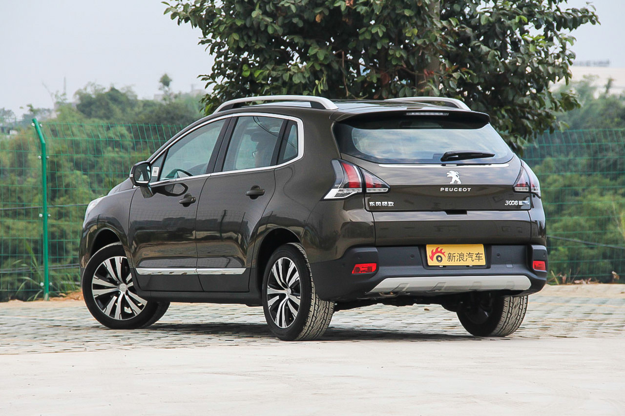 2016款标致3008 1.6THP自动至尚版