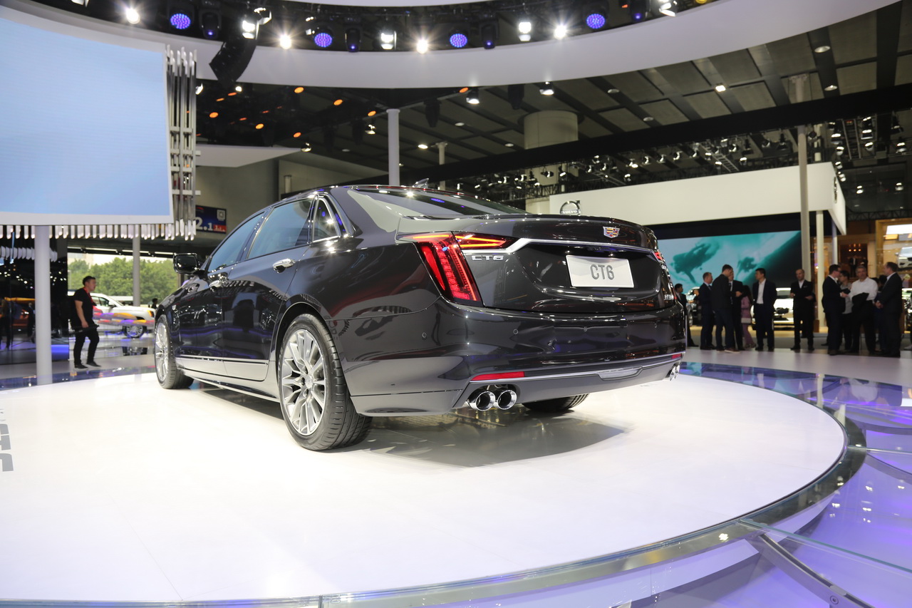 2018广州车展实拍：CT6