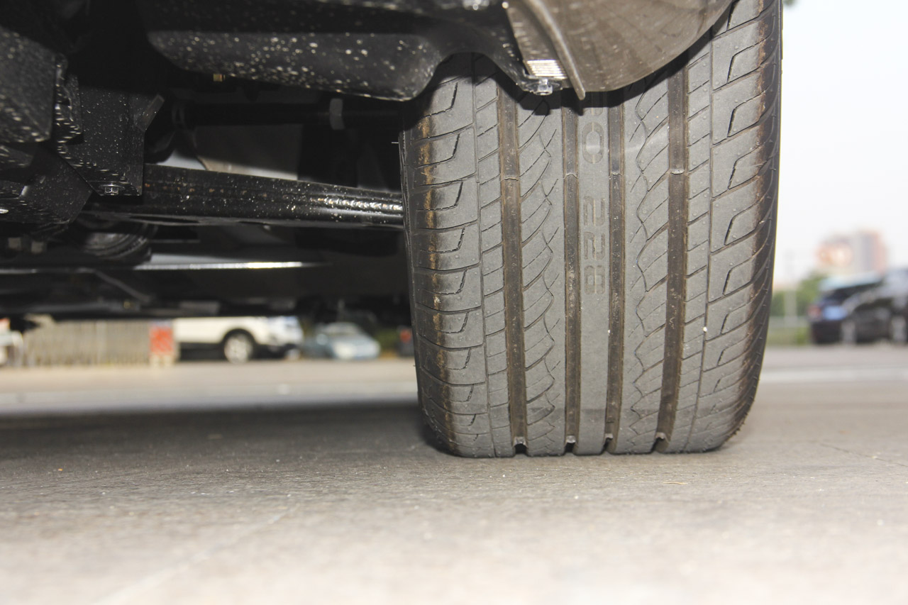 2017款海马福美来1.6L手动舒适型