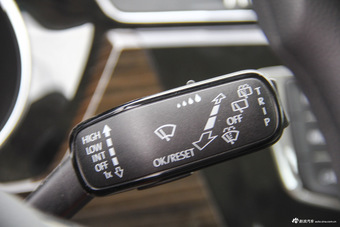 2016款途安L 1.4T自动舒雅版280TSI