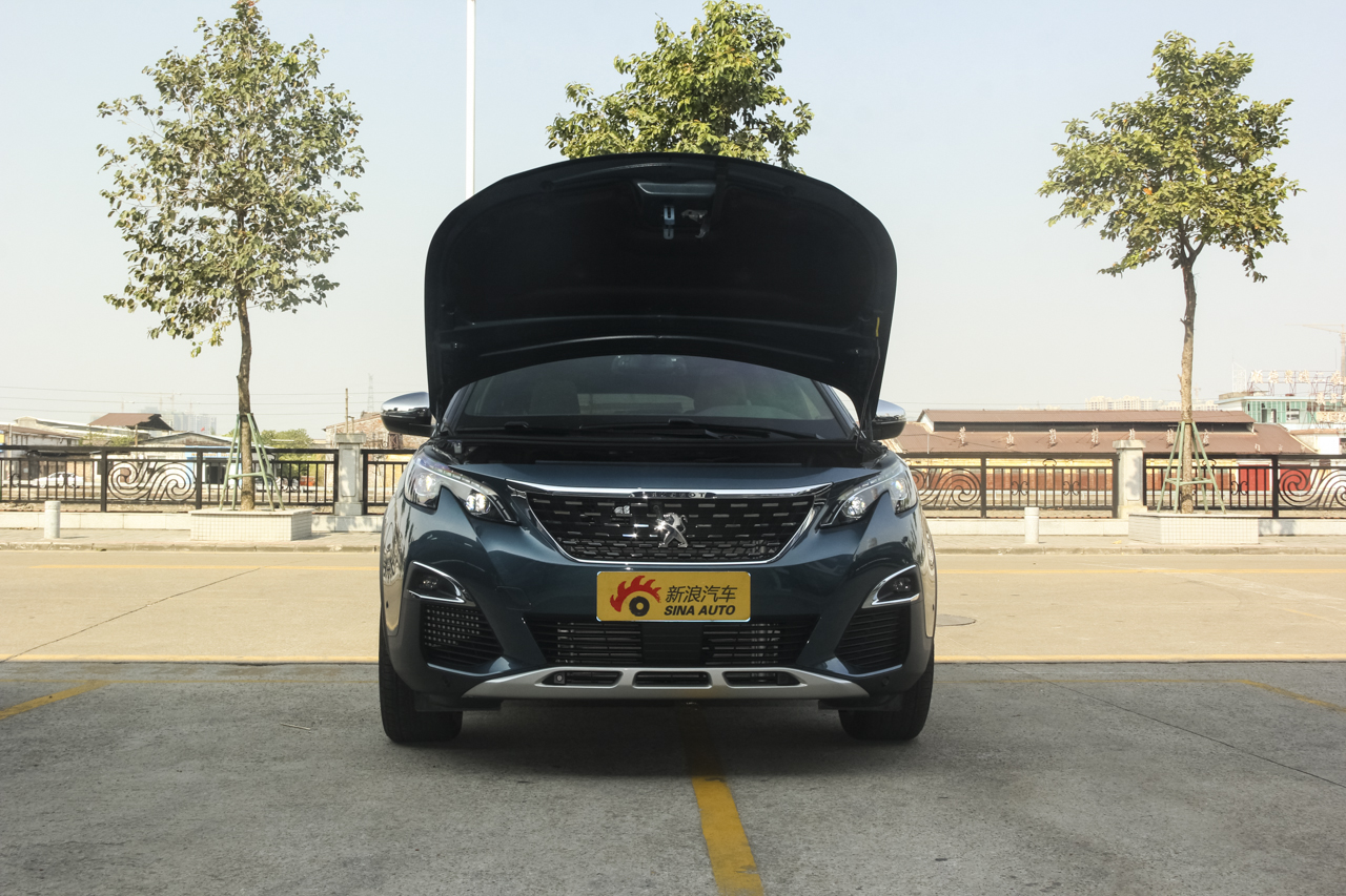 2017款标致5008 1.8T自动380THP豪华GT版7座图片