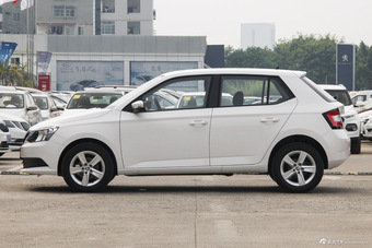  2017 Jingrui 1.4L automatic car version