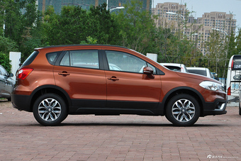 2017款骁途1.6L手动两驱都市时尚型 