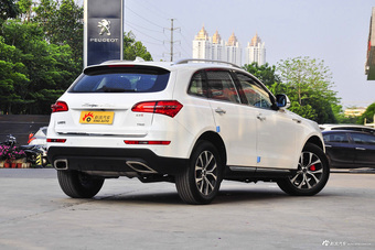 2016款众泰T600 2.0T自动尊贵型运动版