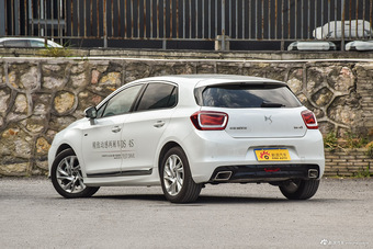 2016款DS 4S 1.6T自动智享版THP160