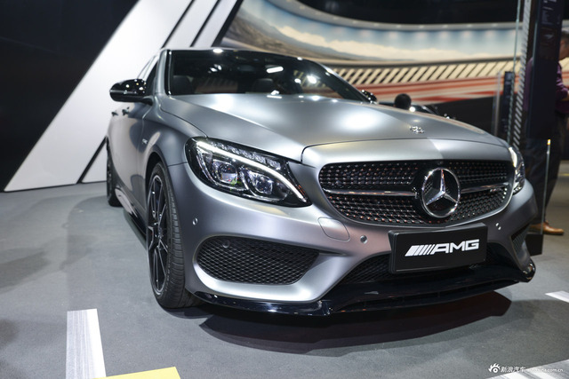 AMG C