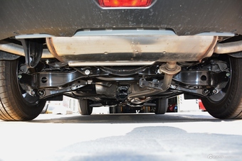 2017款楼兰2.5L自动XL两驱智尚版 