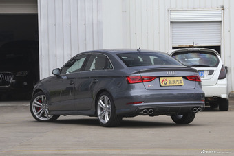 2017款奥迪S3 2.0T自动 Limousine