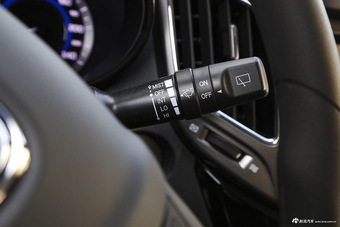 2016款长安CS15 1.5L自动时尚版