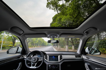 2017款大迈X7上进版 2.0T自动DCT黄山型7座