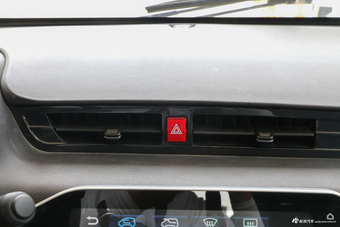 2018款众泰E200天马座