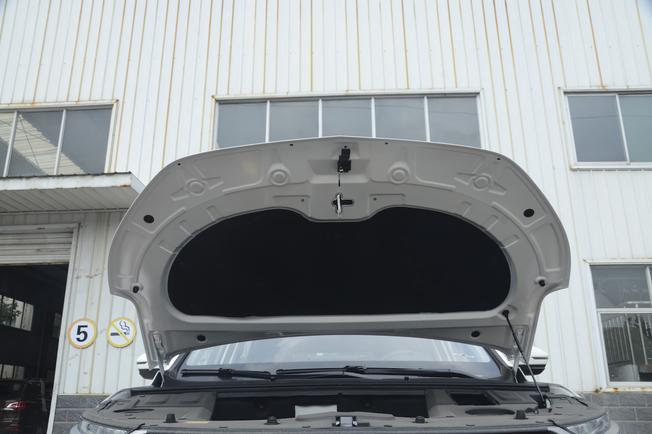 2018款宝骏530 1.5T手动精英型 