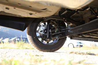 2016款长安欧尚1.5L手动豪华型